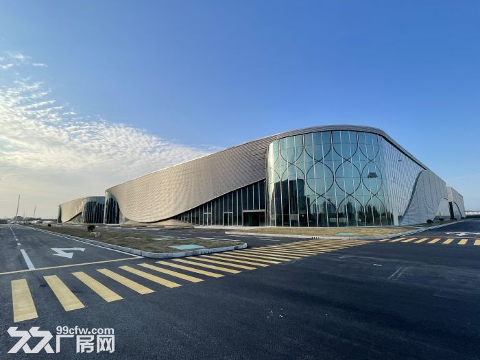 平谦国际南通产业园 单层机械厂房1−3万平招租-图2