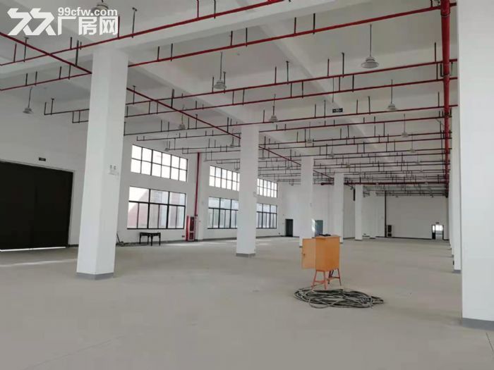 南通开发区 东方大道旁 全新厂房出租